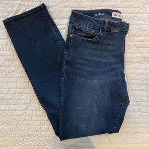 DL1961 Women's Coco Curvy Mid Rise Straight Leg Jeans